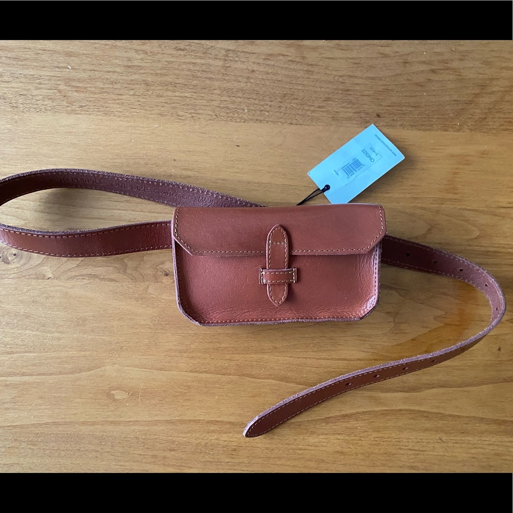 Banana Republic Wallet Belt NWT